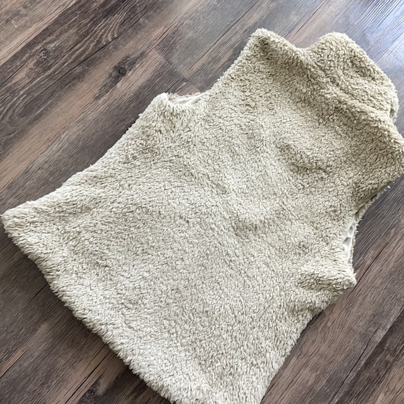 Patagonia Los Gatos Vest - Picture 8 of 8